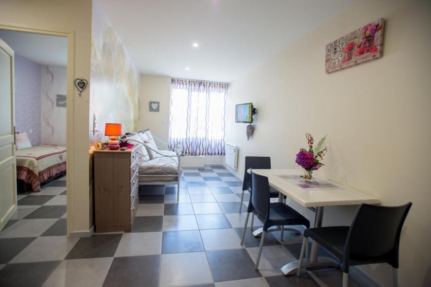 Appartement Romantique Bagnères-de-Bigorre Екстериор снимка